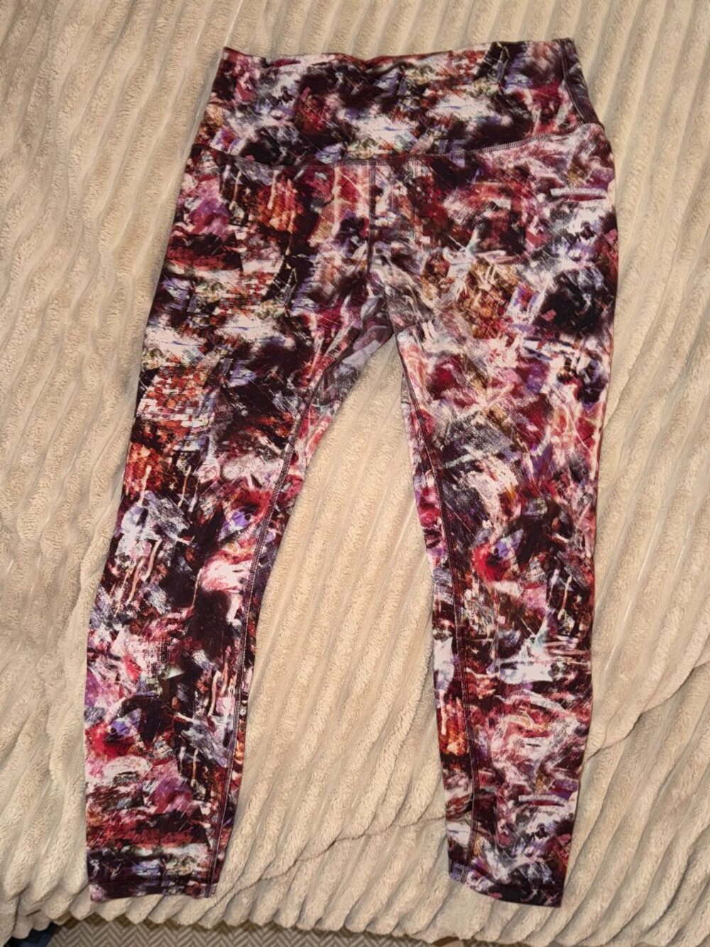 Lulu Lemon Pink and Red abstract leggings